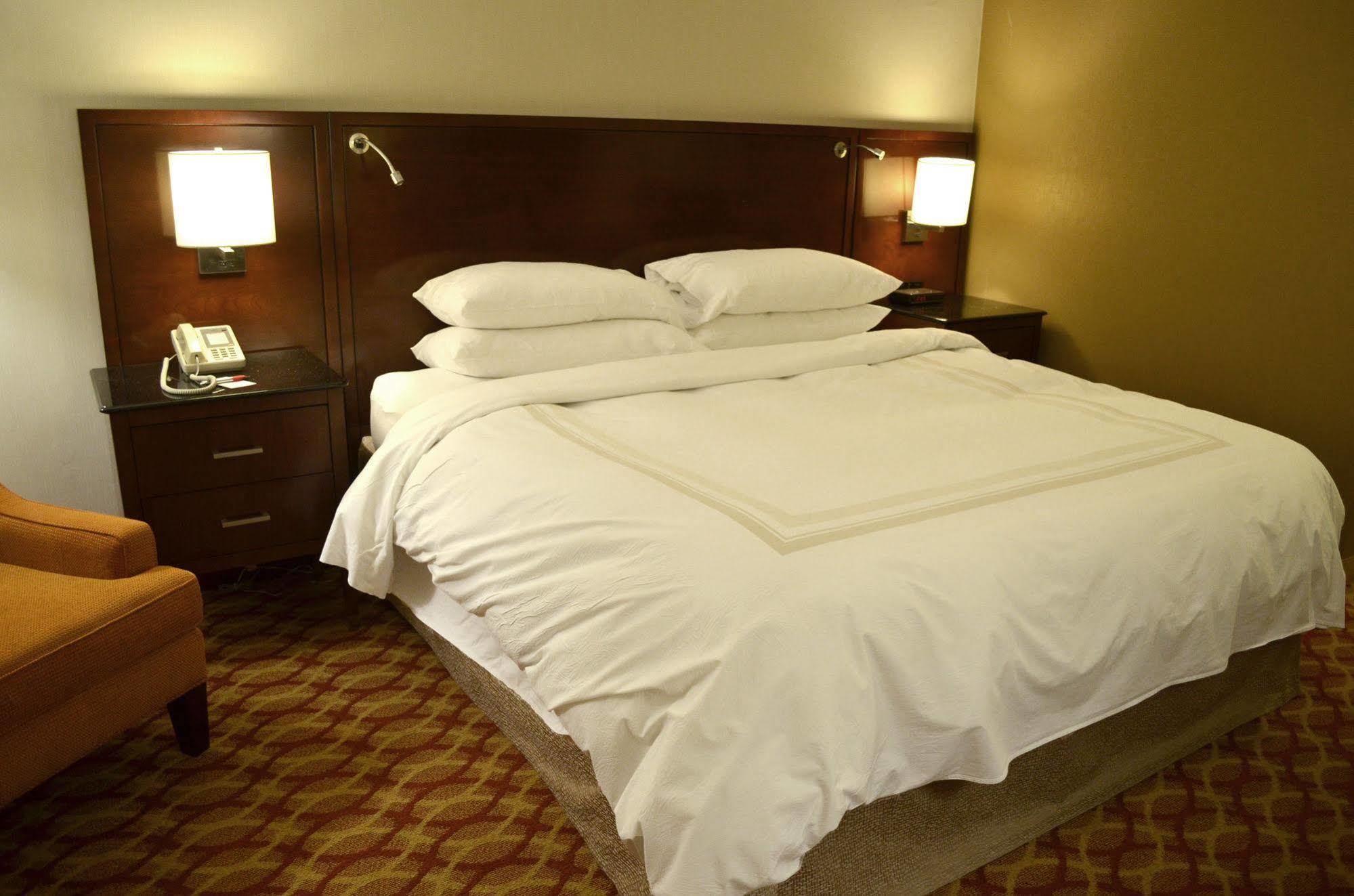Hotel Indianapolis Marriott East Extérieur photo